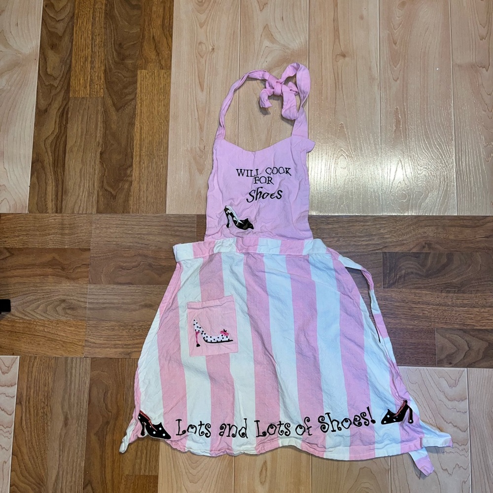 Womens apron